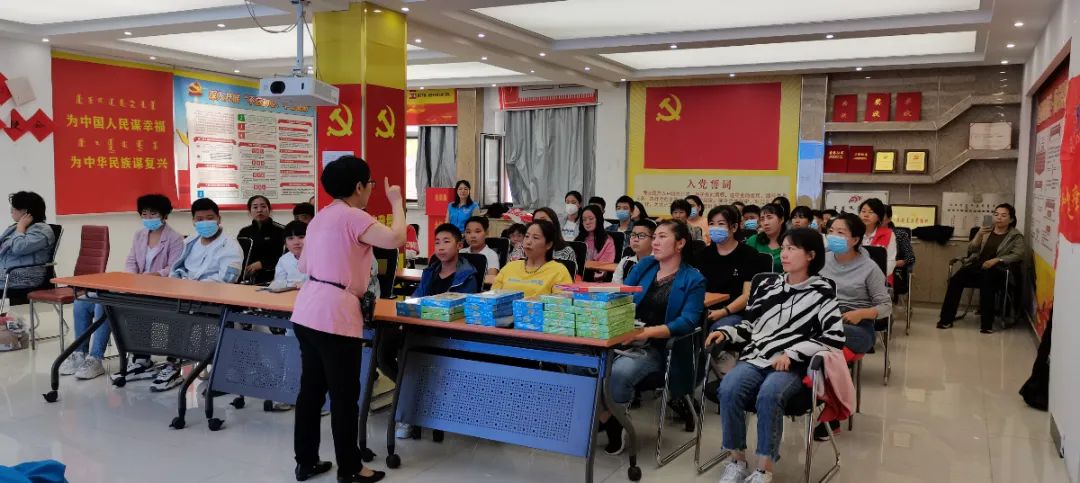 《懂你，才会更爱你》---北极星义工协会“蒲公英”心理服务及关爱项目火热进行 ...