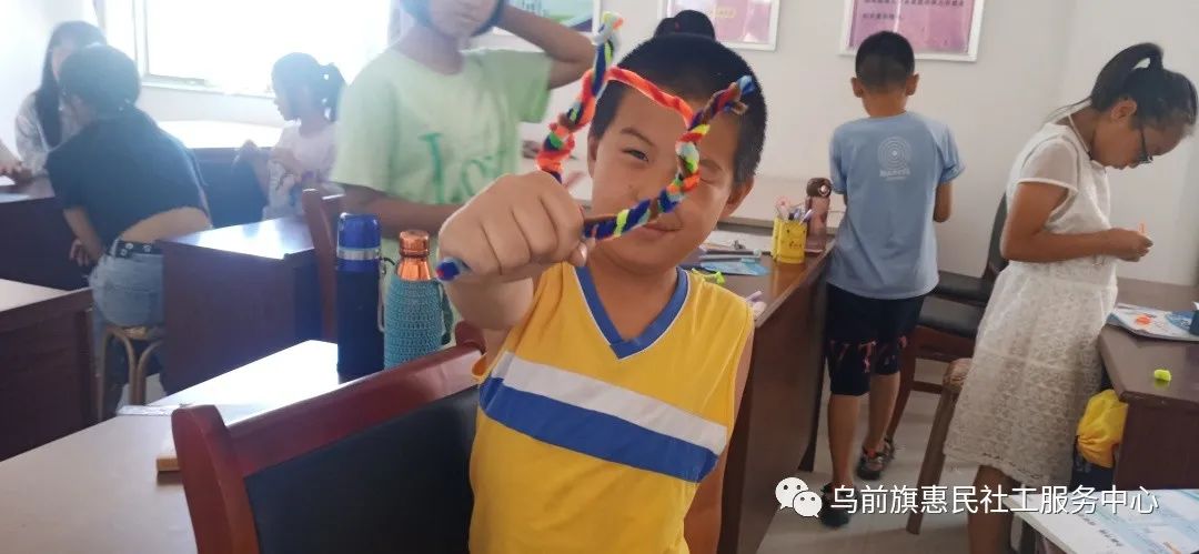 【蒲公英】暑期欢乐多 手工剪纸练巧手