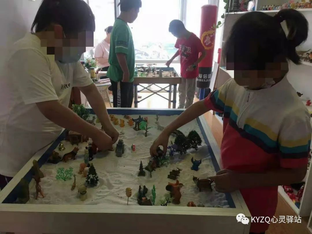 兴安盟科右中旗心理咨询中心“蒲公英”内蒙古妇女儿童权益服务项目（十七）——儿童团 ...
