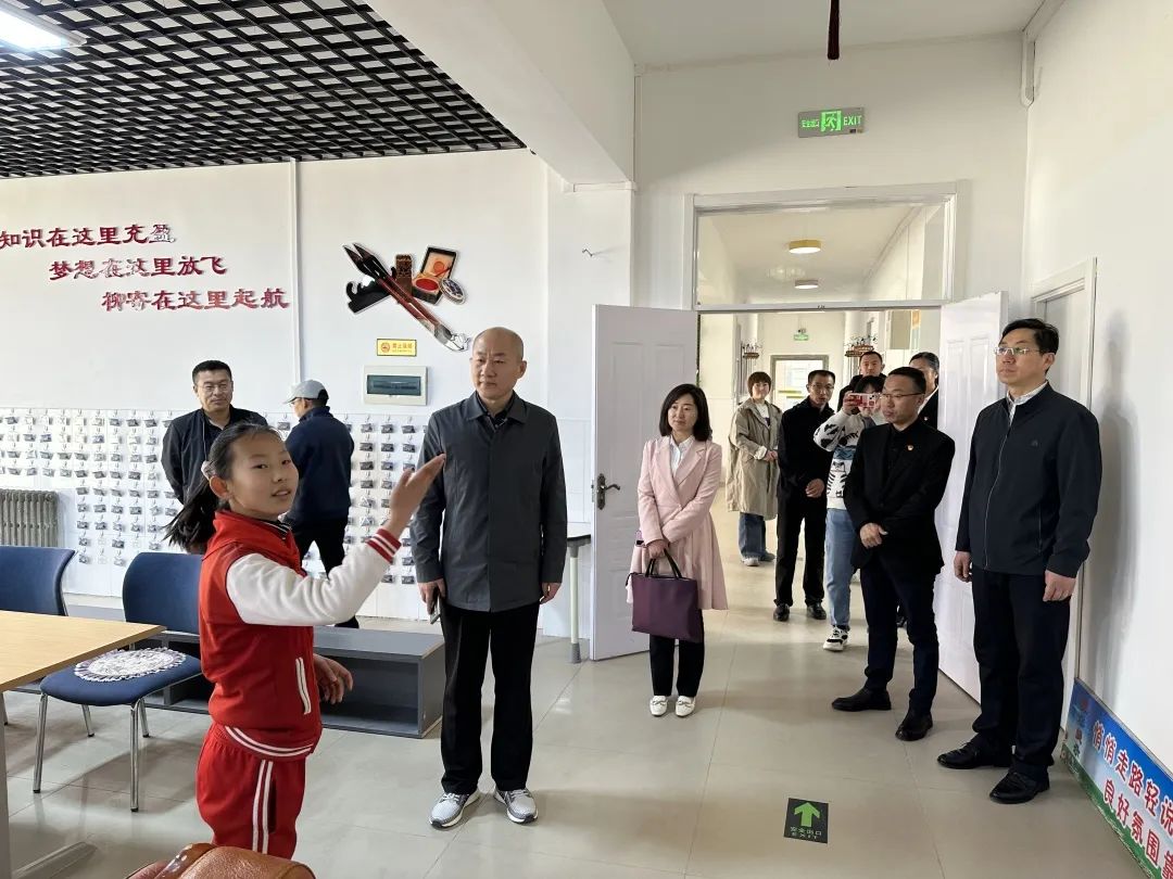 自治区妇联调研赤峰市儿童之家、亲子阅读基地建设工作