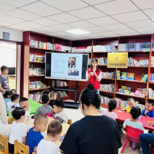 三里营东社区开展“中华民族一家亲，巧手共绘民族情“剪贴画活动 ...