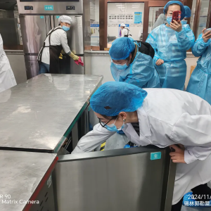 连浩特市第三幼儿园召开2024-2025学年度第一学期家长伙食委员会工作会议 ...